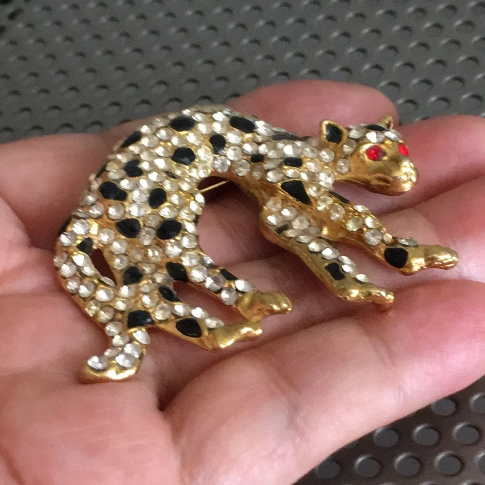 🖤Vtg Leopard brooch - Picture 3 of 13